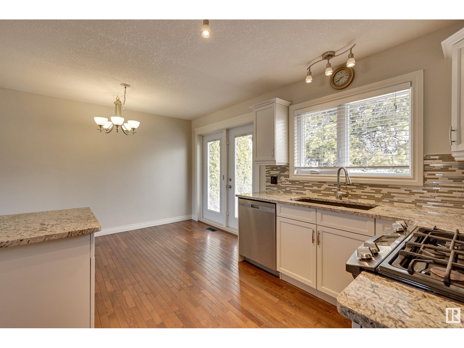 9431 74 St Nw Nw, Edmonton, Alberta  T6B 2B5 - Photo 20 - E4425456