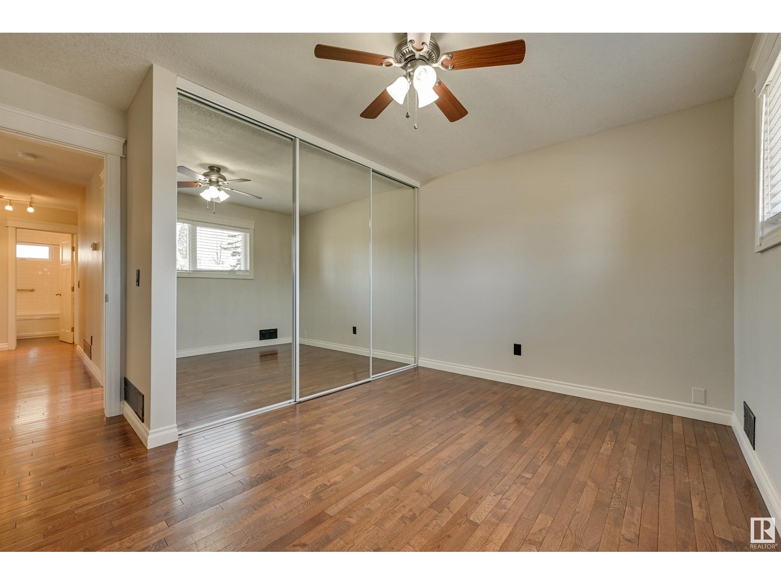 9431 74 St Nw Nw, Edmonton, Alberta  T6B 2B5 - Photo 26 - E4425456