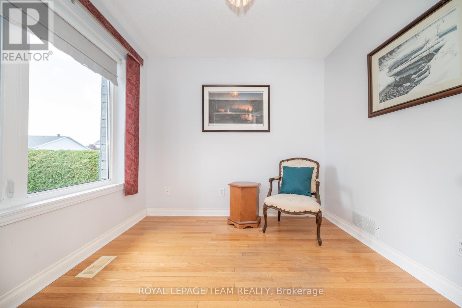 807 Kedrosky Drive, Renfrew, Ontario  K7V 4M5 - Photo 15 - X12156857