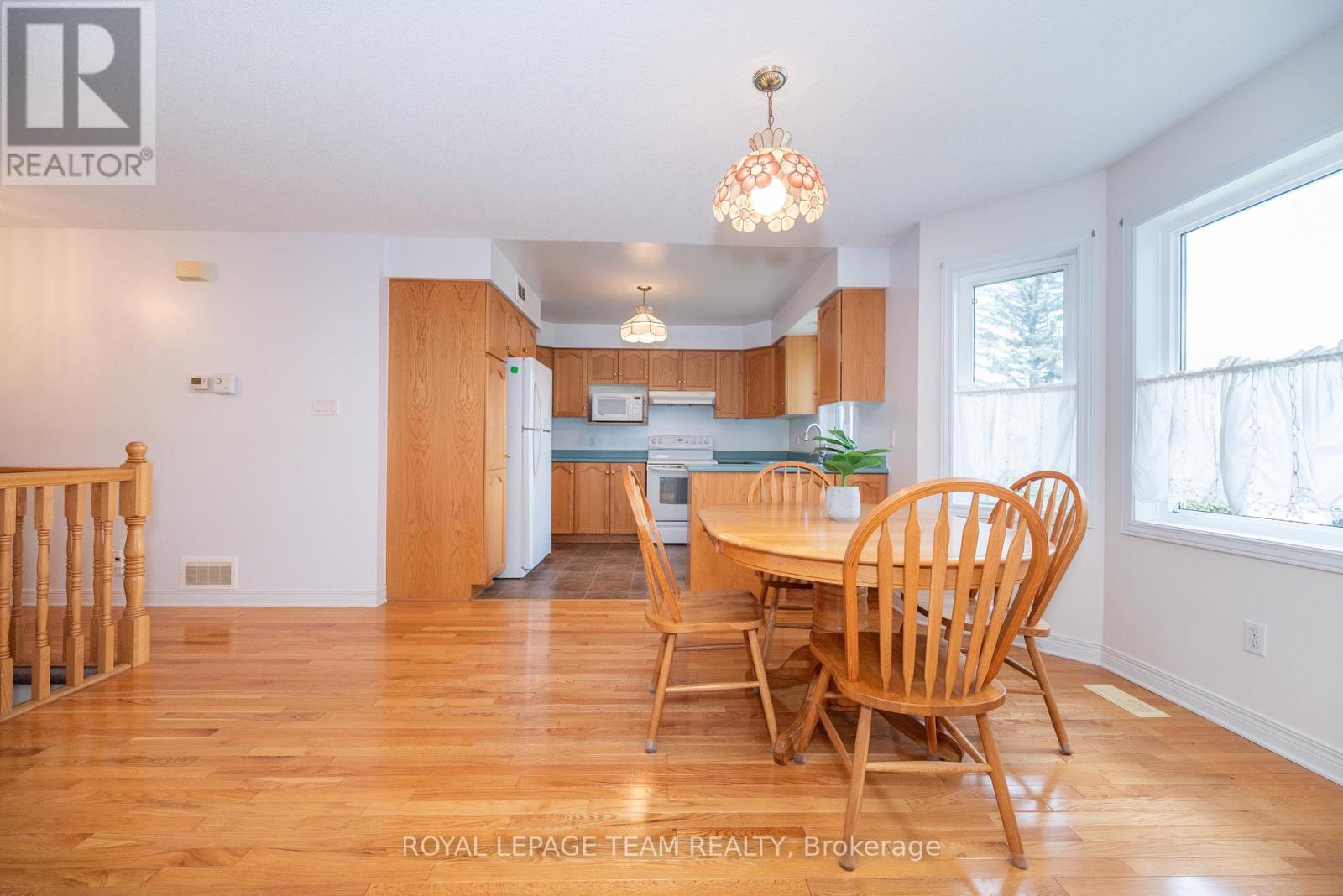 Property at 807 KEDROSKY DRIVE image 5