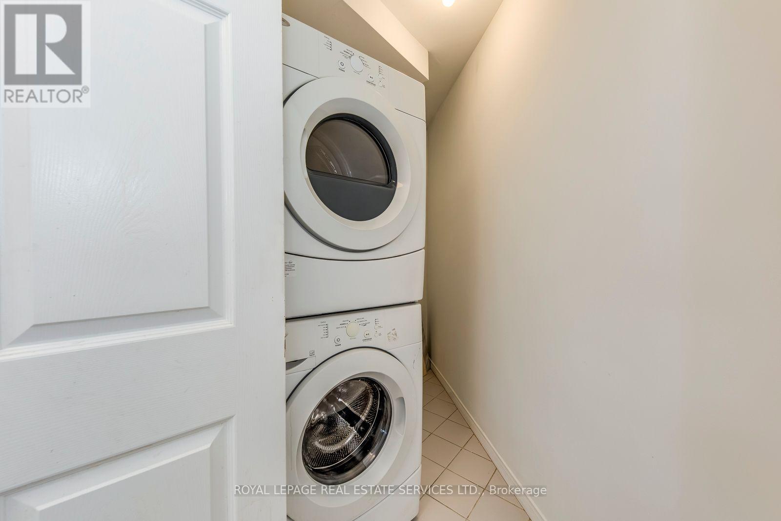 110 - 1485 Lakeshore Road E, Mississauga, Ontario  L5E 3G2 - Photo 21 - W12035895
