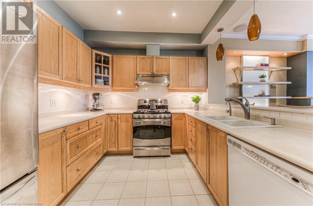 38 Norman Street, Waterloo, Ontario  N2L 6L5 - Photo 18 - 40727342