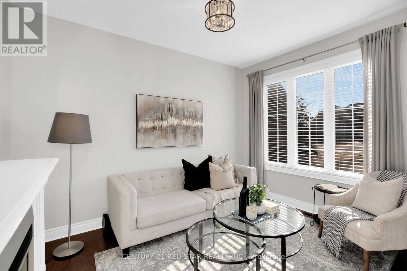 Property at 16 MITCHELL CRESCENT image 3