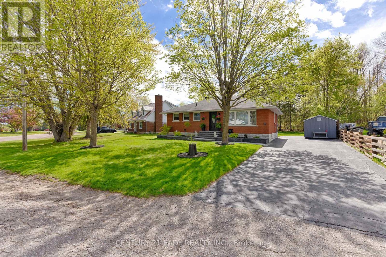 201 Wade Avenue, Renfrew, Ontario  K7V 2N3 - Photo 6 - X12021836