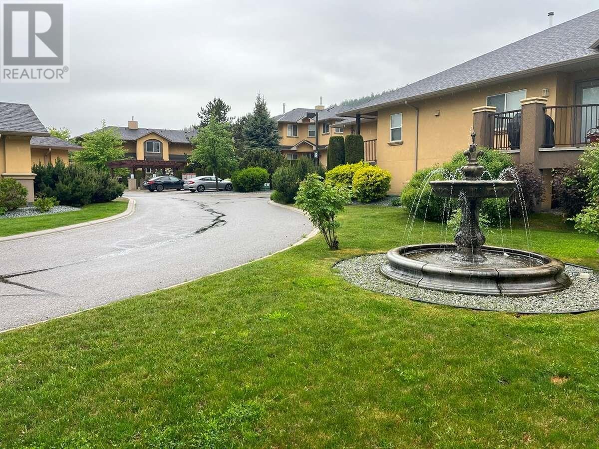 Property at 218 Glen Park Drive Unit# 31 image 5