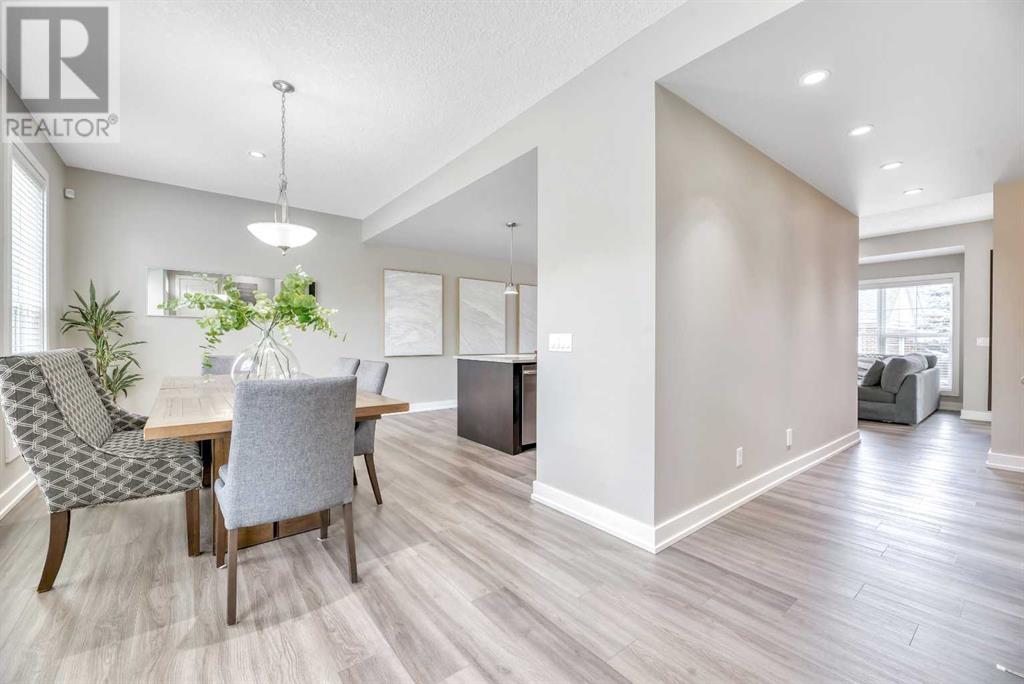 Property at 116 Victoria Cross Boulevard SW image 3