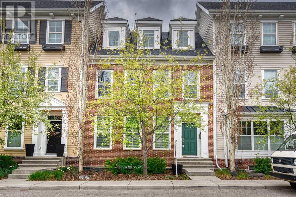 Property at 116 Victoria Cross Boulevard SW image 1