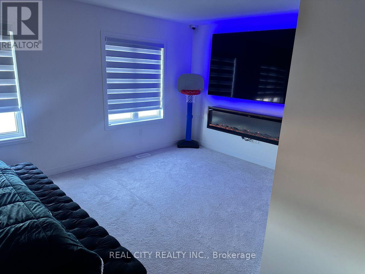 37 George Brier Drive W, Brant (Paris), Ontario  N3L 0L1 - Photo 10 - X12156858