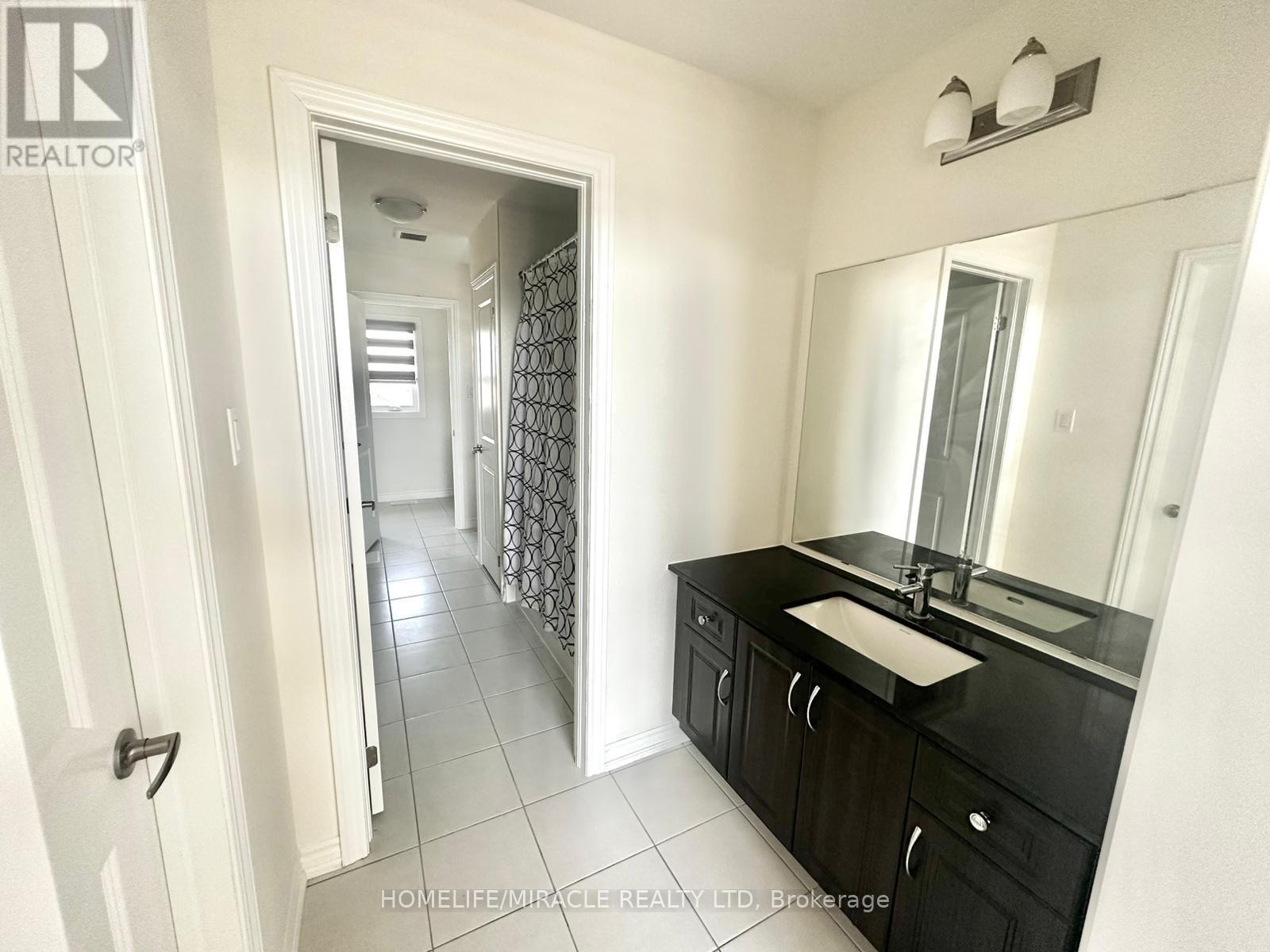 101 Golden Meadows Drive, Otonabee-South Monaghan, Ontario  K9J 0K8 - Photo 24 - X12146093