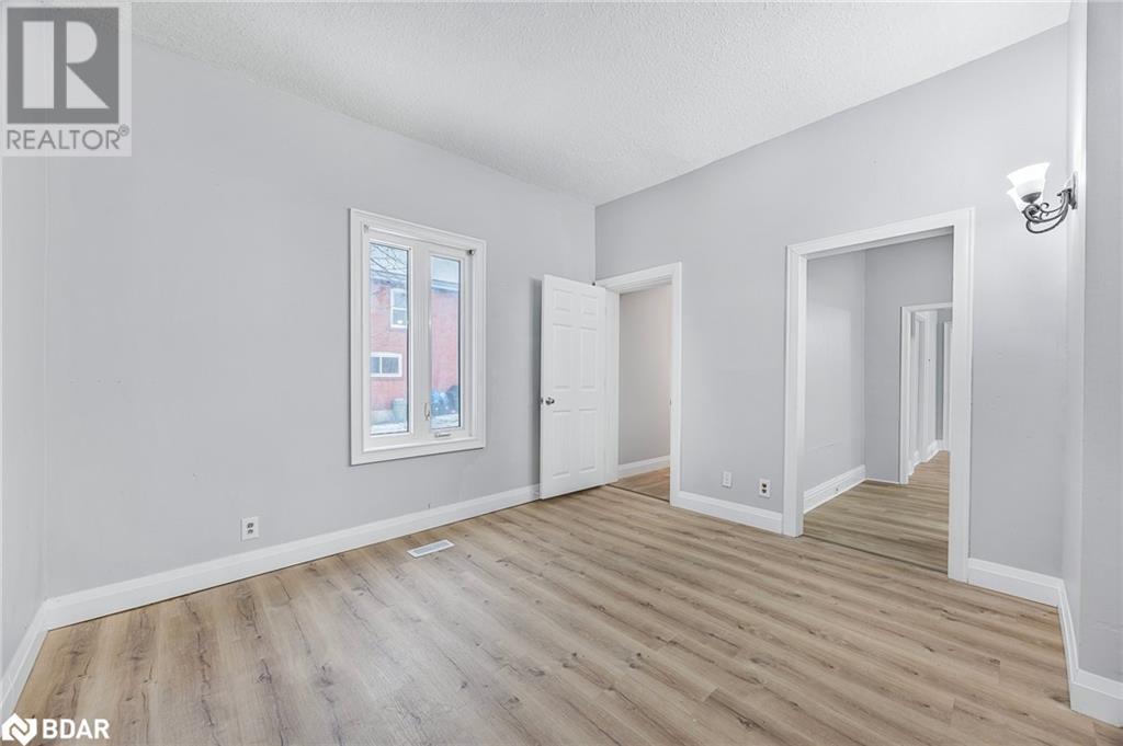 66 Matchedash Street S, Orillia, Ontario  L3V 4W5 - Photo 23 - 40729947