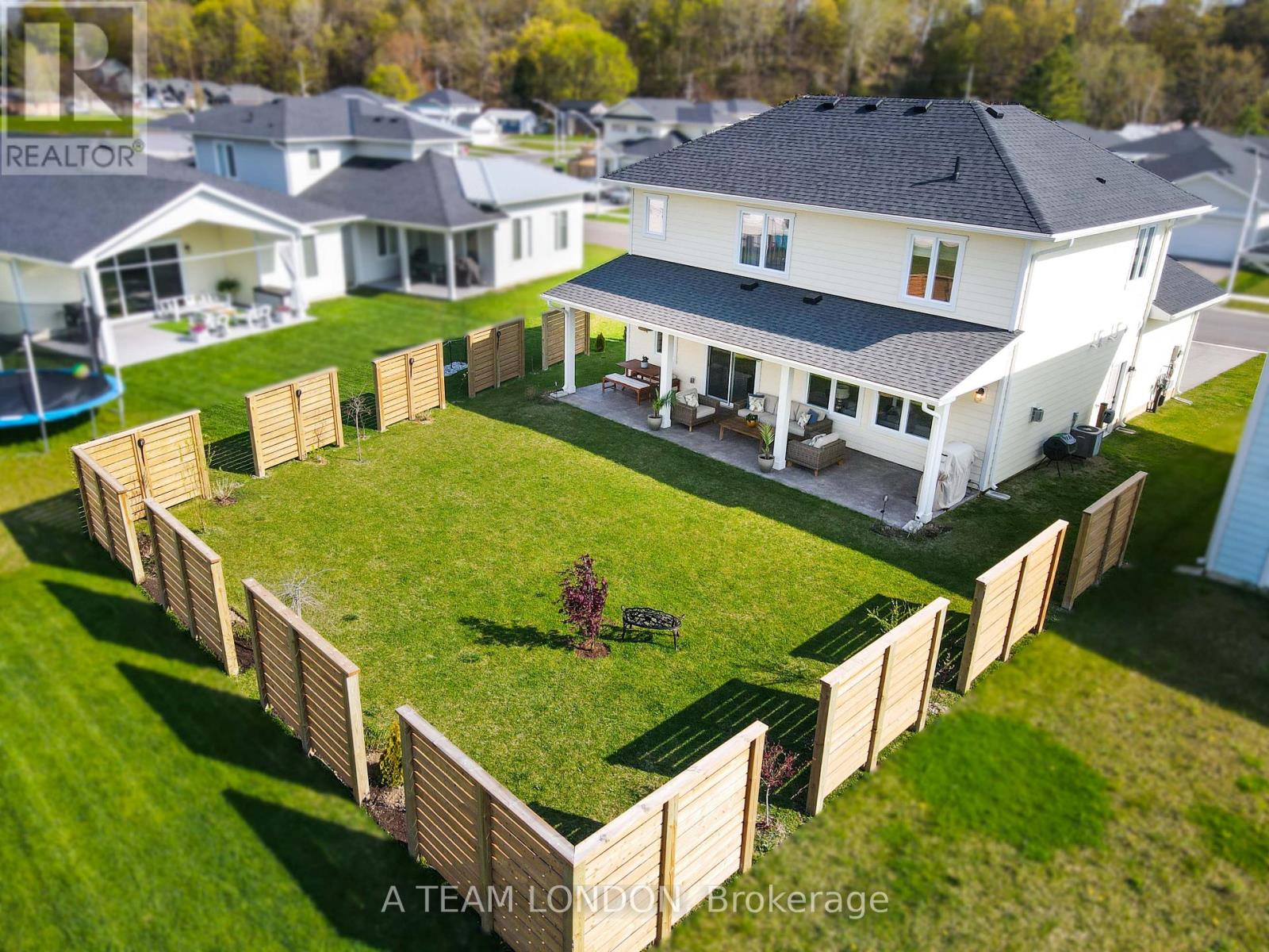 35 Regatta Way, Central Elgin, Ontario  N5L 0B6 - Photo 38 - X12145012