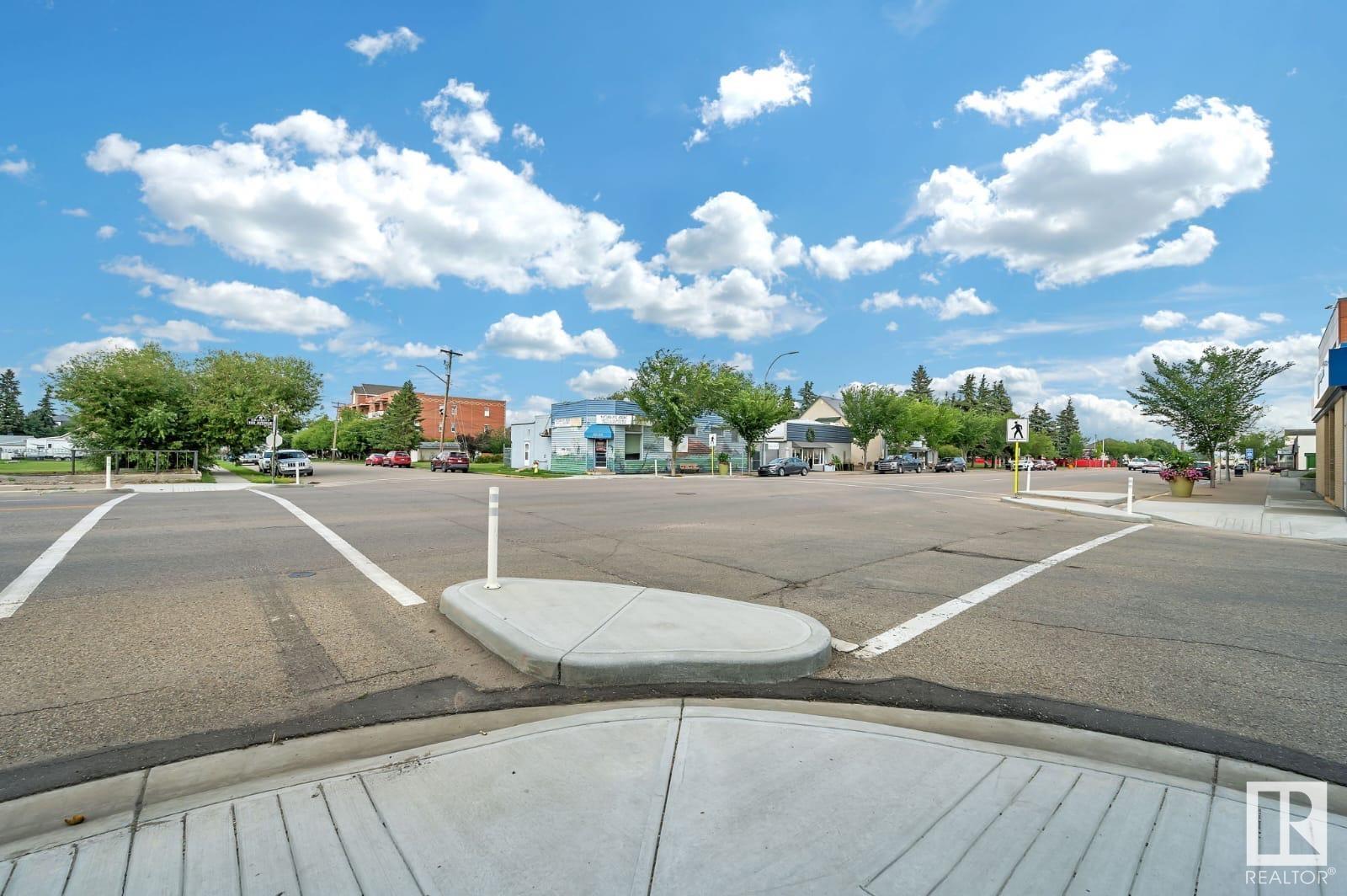 10130 100 Av, Morinville, Alberta  T8R 1P8 - Photo 6 - E4437229
