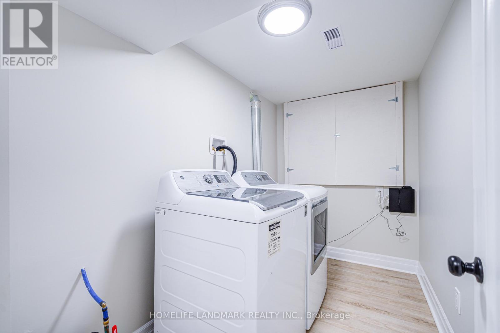 64 Laurel Avenue, Toronto, Ontario  M1K 3J6 - Photo 32 - E12155647