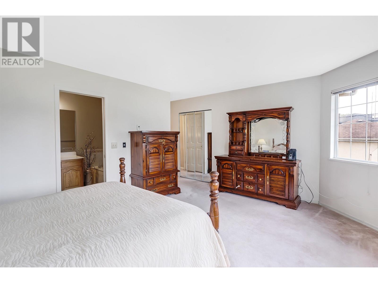 5655 Laurel Street, Burnaby, British Columbia  V5G 1N4 - Photo 12 - R3004073