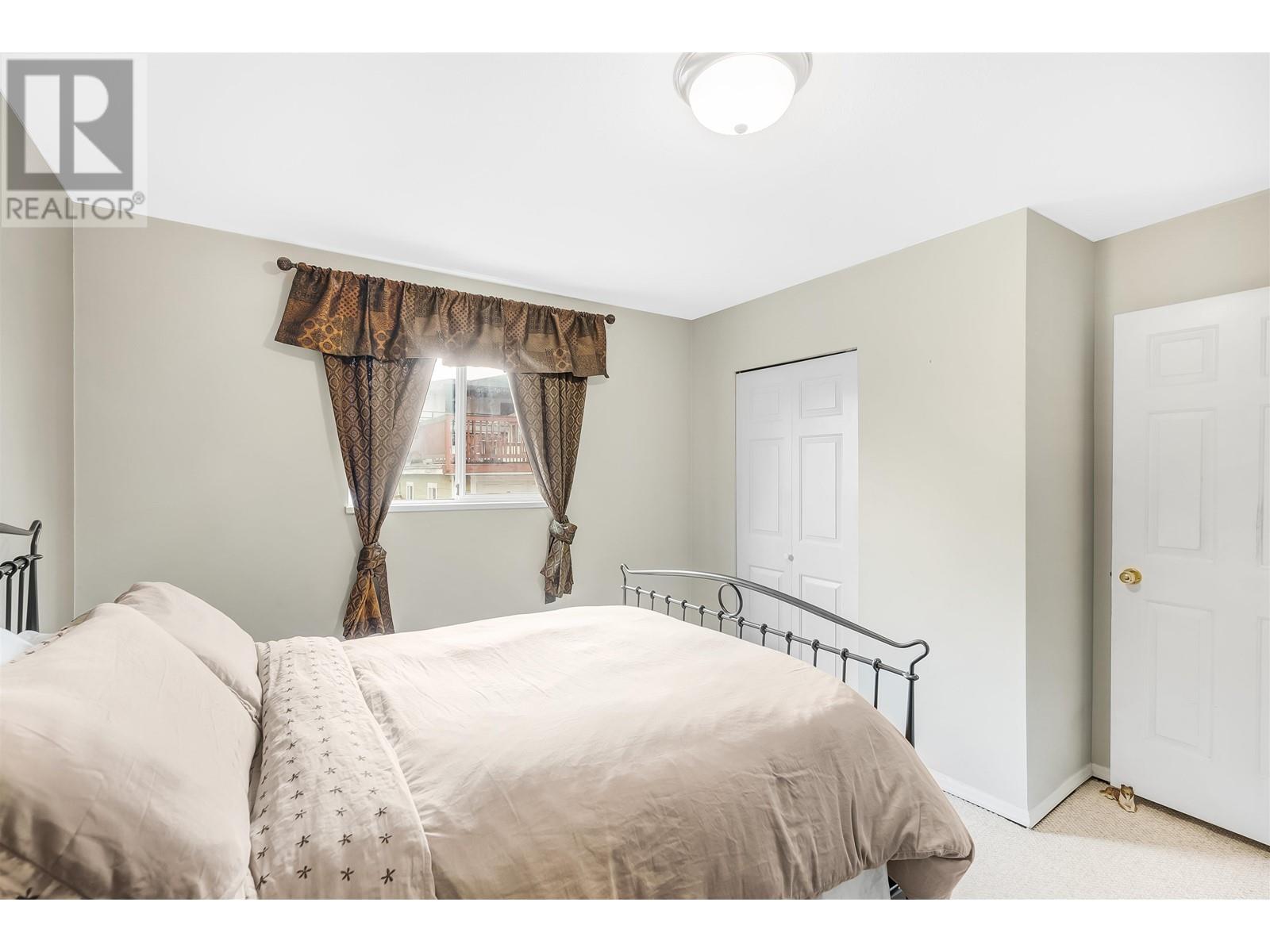 5655 Laurel Street, Burnaby, British Columbia  V5G 1N4 - Photo 27 - R3004073