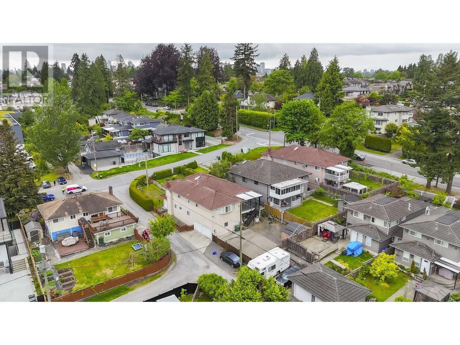 5655 Laurel Street, Burnaby, British Columbia  V5G 1N4 - Photo 38 - R3004073