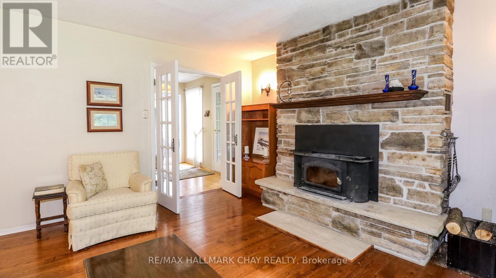 3308 Liah Lane, Innisfil, Ontario  L9S 2B4 - Photo 22 - N12155251