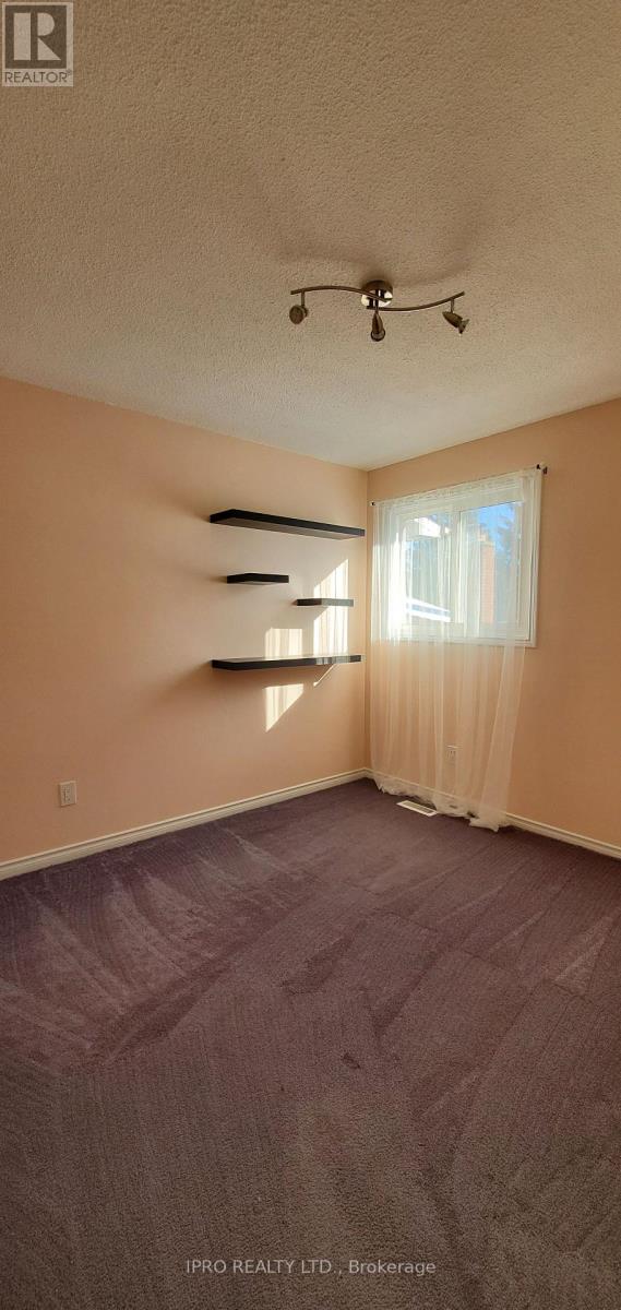 12 Simmons Boulevard, Brampton (Madoc), Ontario  L6V 3V5 - Photo 23 - W12050860