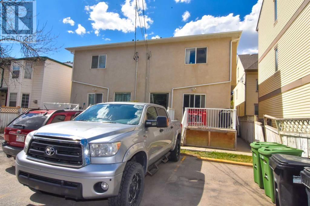 Property at 2, 1922 32 Street SW image 2