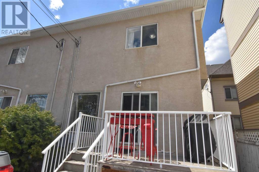 Property at 2, 1922 32 Street SW image 3