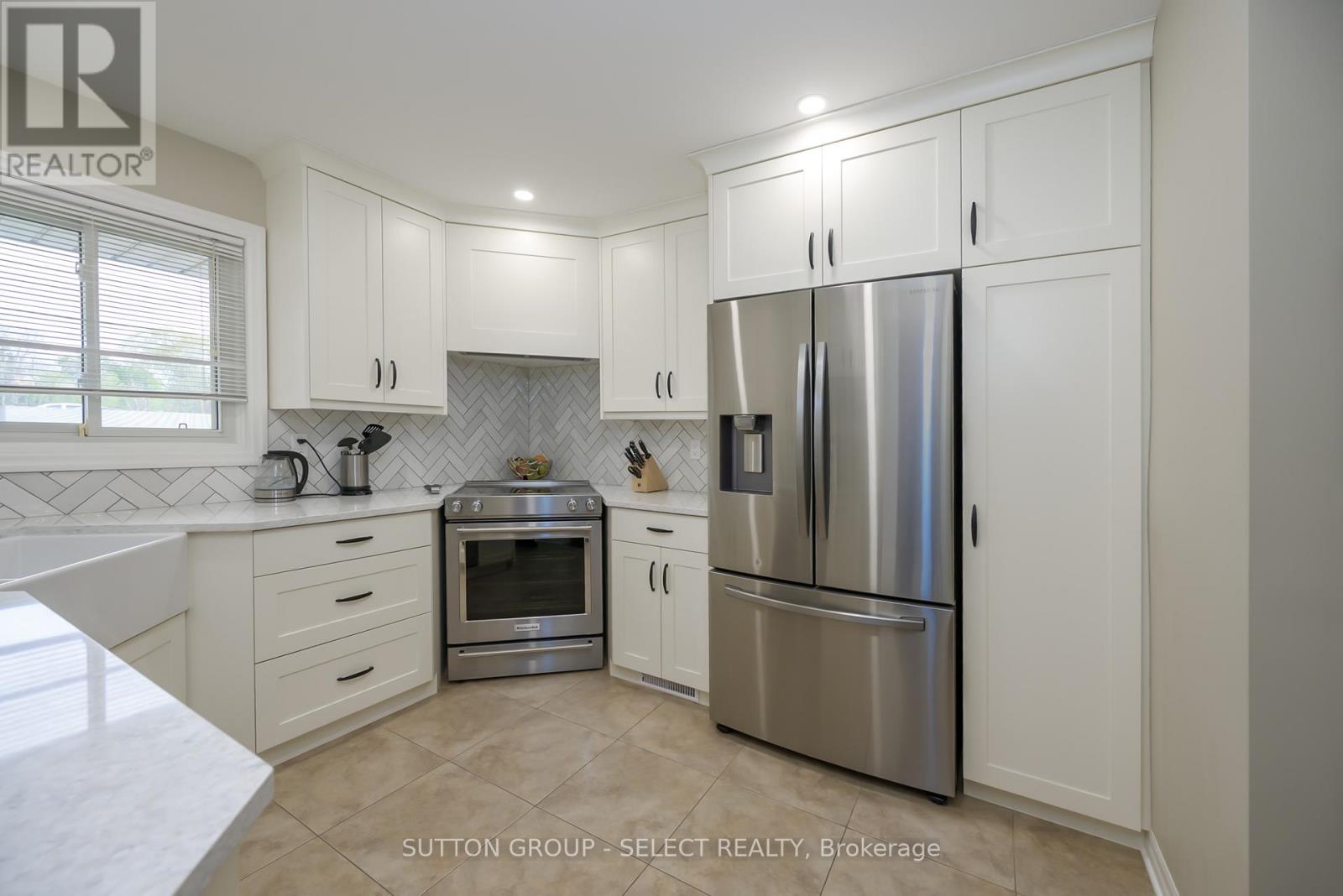 716 Fanshawe Park Road E, London North, Ontario  N5X 2B9 - Photo 14 - X12156902