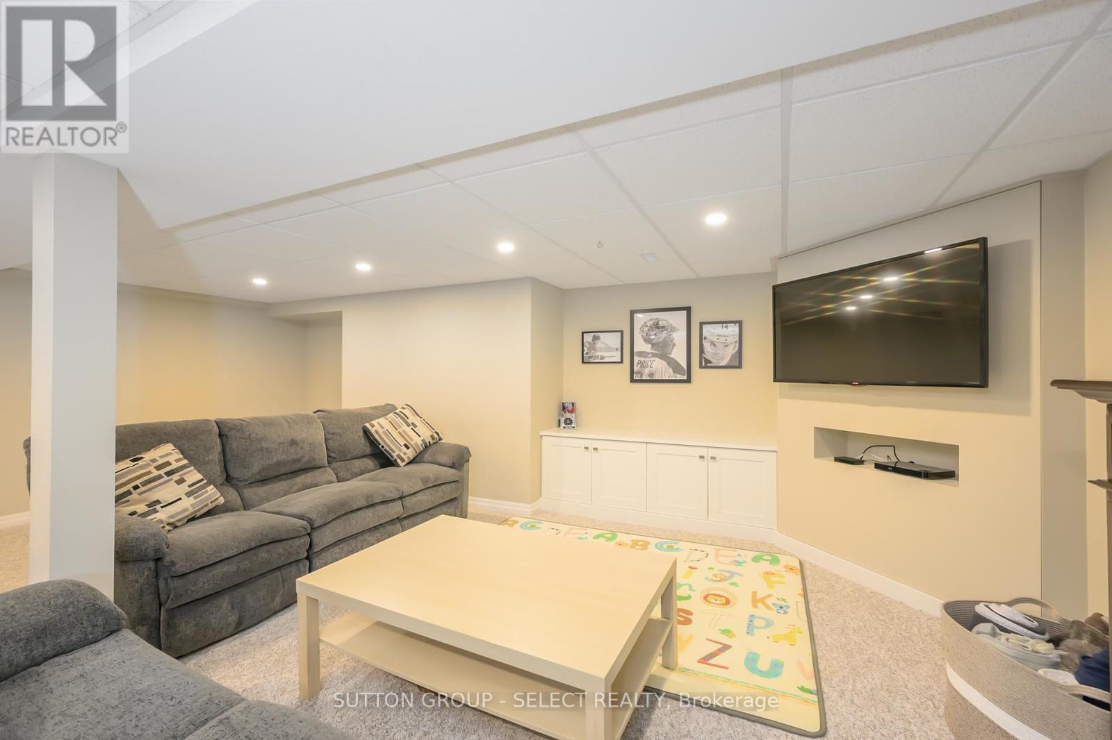 716 Fanshawe Park Road E, London North, Ontario  N5X 2B9 - Photo 31 - X12156902
