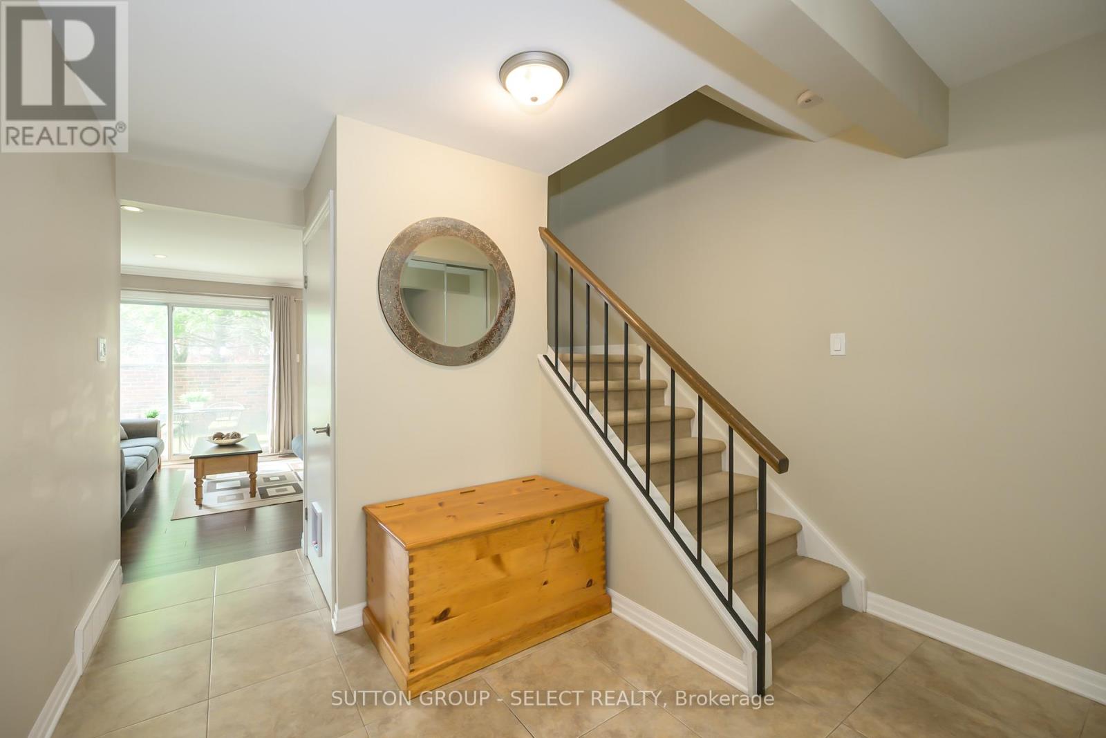 716 Fanshawe Park Road E, London North, Ontario  N5X 2B9 - Photo 9 - X12156902
