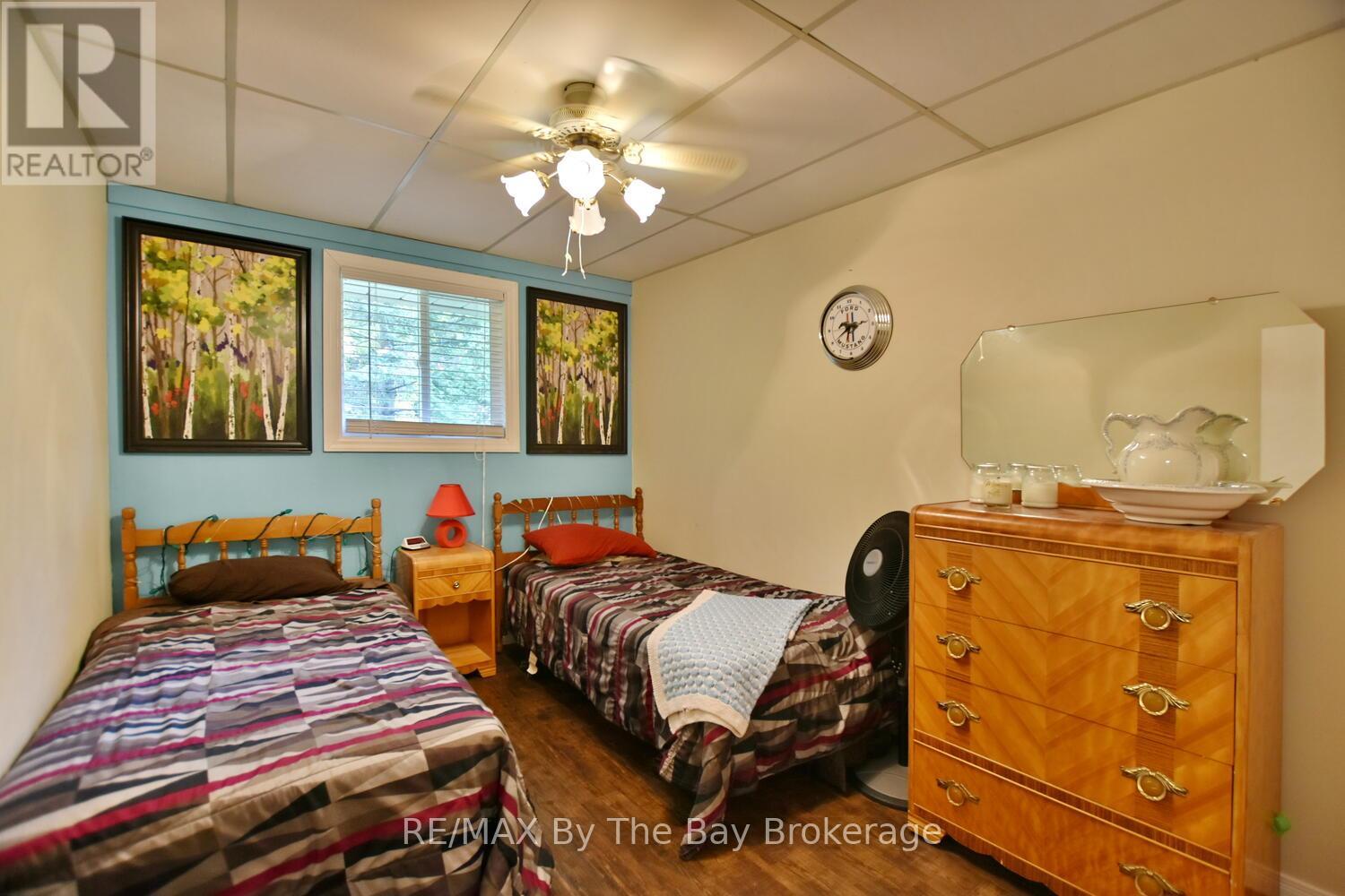 37 37th Street N, Wasaga Beach, Ontario L9Z 2B6 - Photo 20 - S12156909