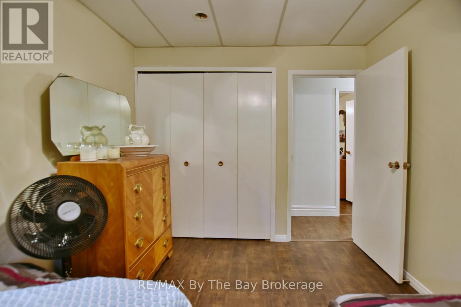 37 37th Street N, Wasaga Beach, Ontario L9Z 2B6 - Photo 21 - S12156909