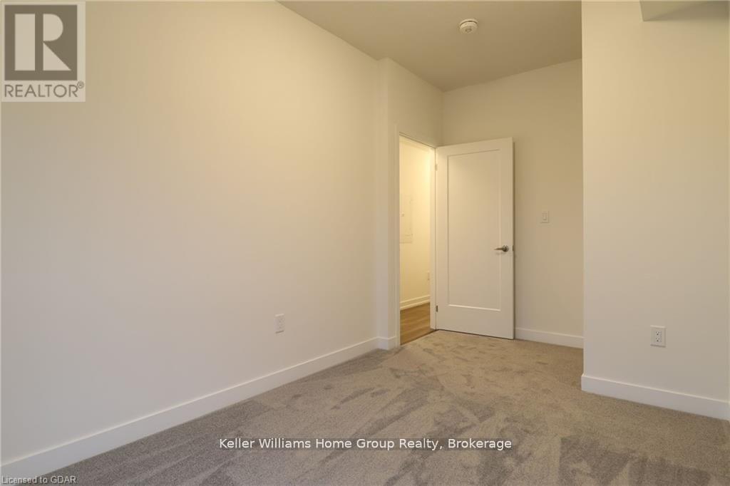 A15 - 10 Palace Street, Kitchener, Ontario N2E 0J3 - Photo 11 - X12156923