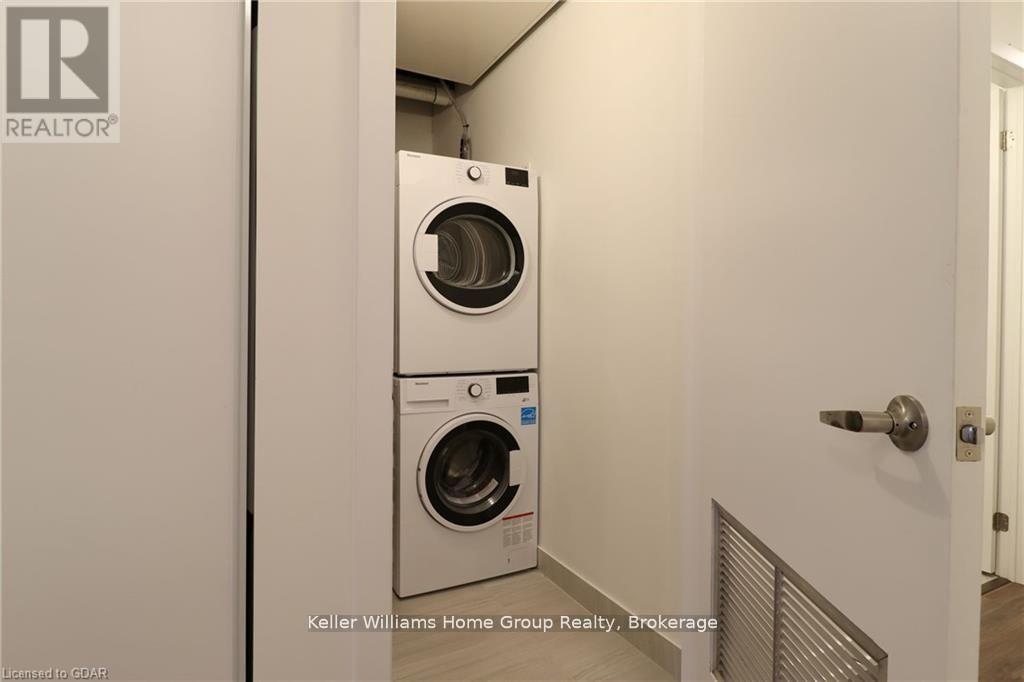 A15 - 10 Palace Street, Kitchener, Ontario N2E 0J3 - Photo 8 - X12156923