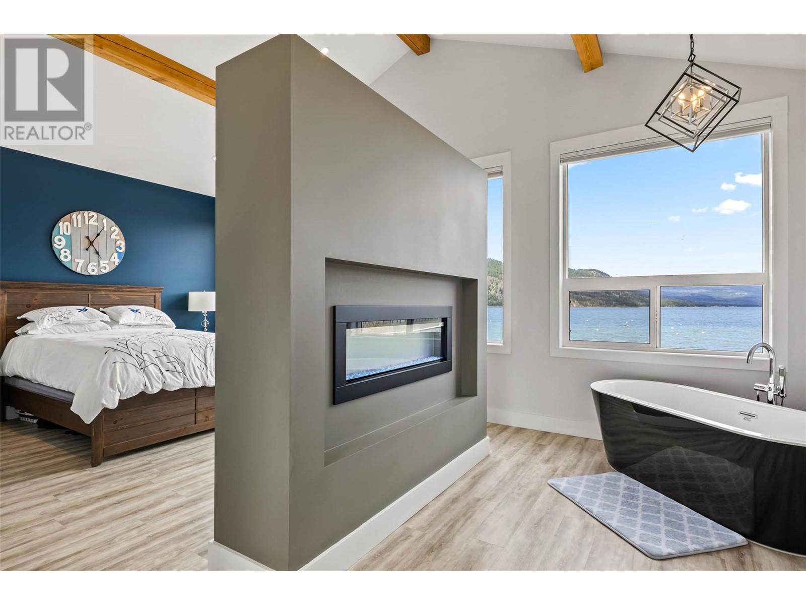 319 Lakeshore Drive, Chase, British Columbia  v0e 1m0 - Photo 5 - 10342981