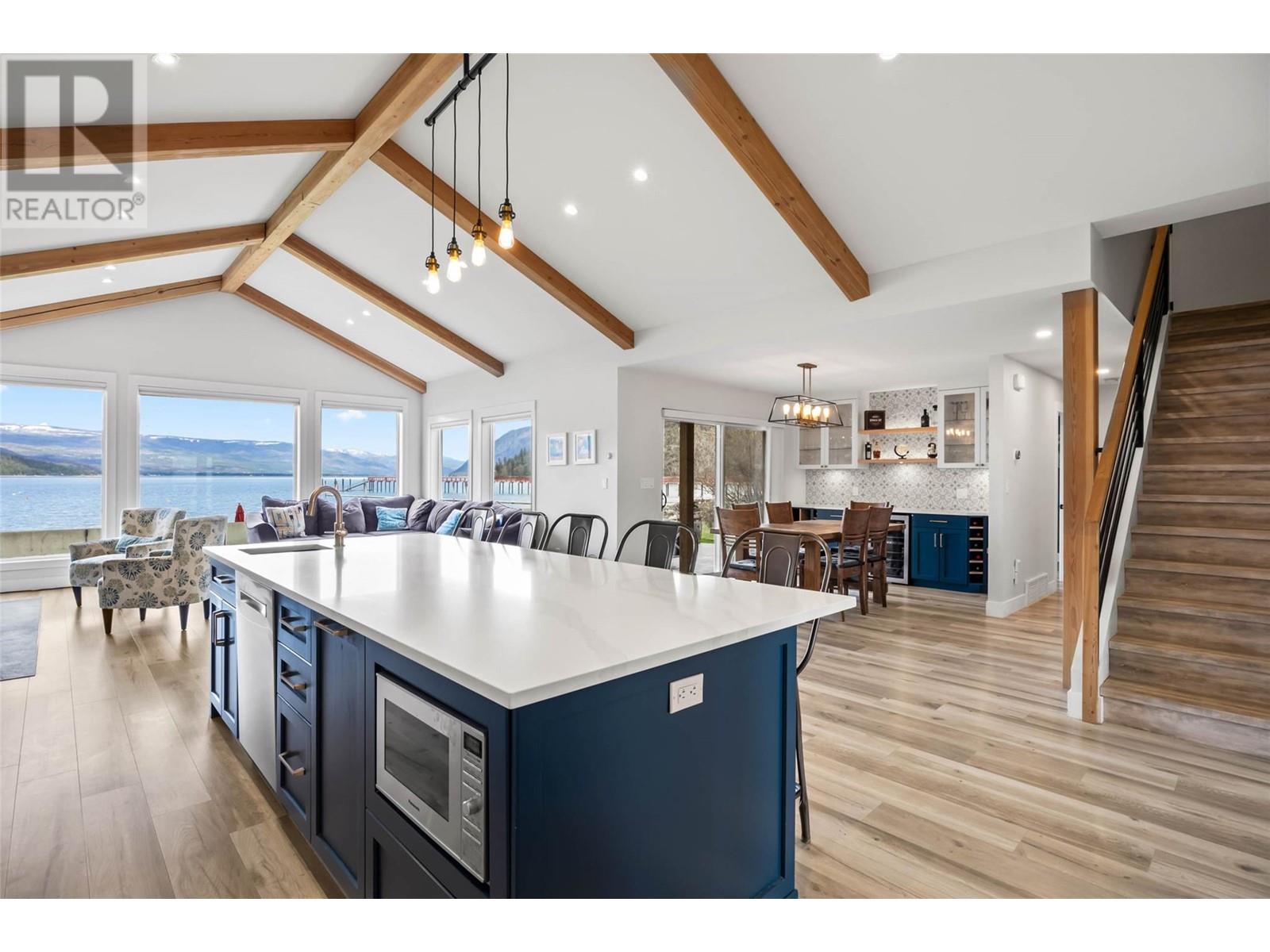 319 Lakeshore Drive, Chase, British Columbia  v0e 1m0 - Photo 4 - 10342981