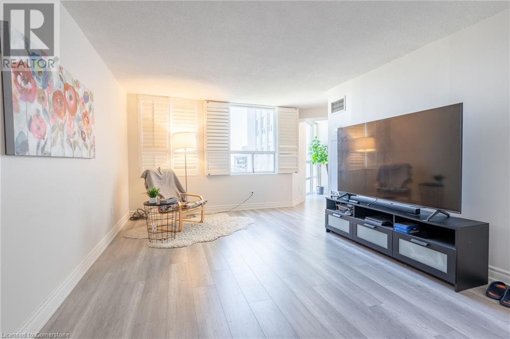 3650 Kaneff Crescent Unit# 2302, Mississauga, Ontario  L5A 4A1 - Photo 12 - 40729913