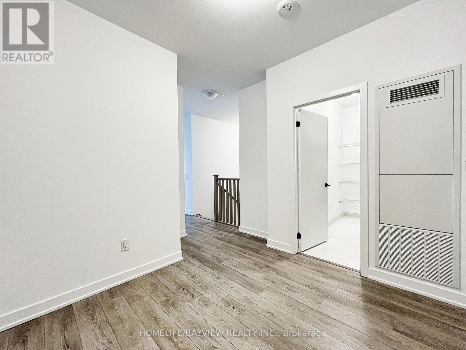 113 - 220 Missinnihe Way, Mississauga, Ontario  L5H 0A9 - Photo 30 - W12156921