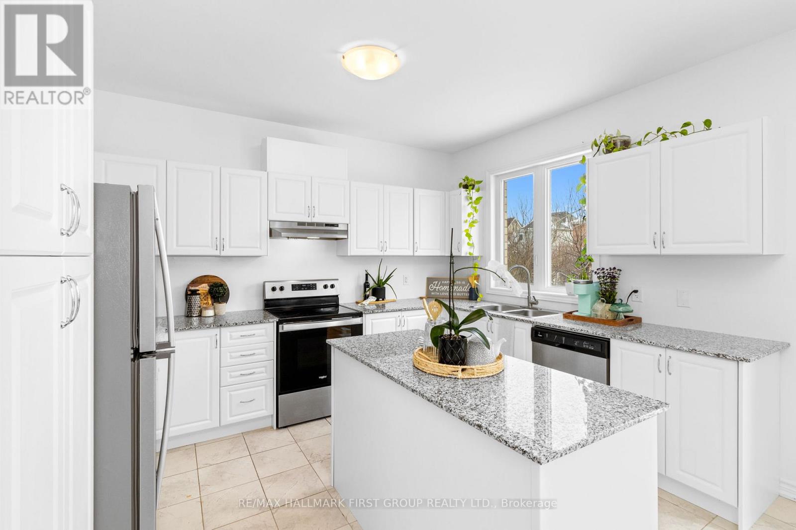 27 Corbett Street, Southgate, Ontario  N0C 1B0 - Photo 10 - X12156910