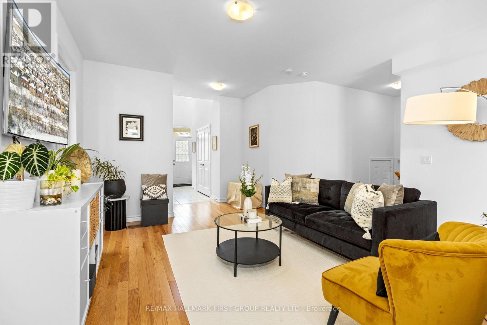 27 Corbett Street, Southgate, Ontario  N0C 1B0 - Photo 6 - X12156910