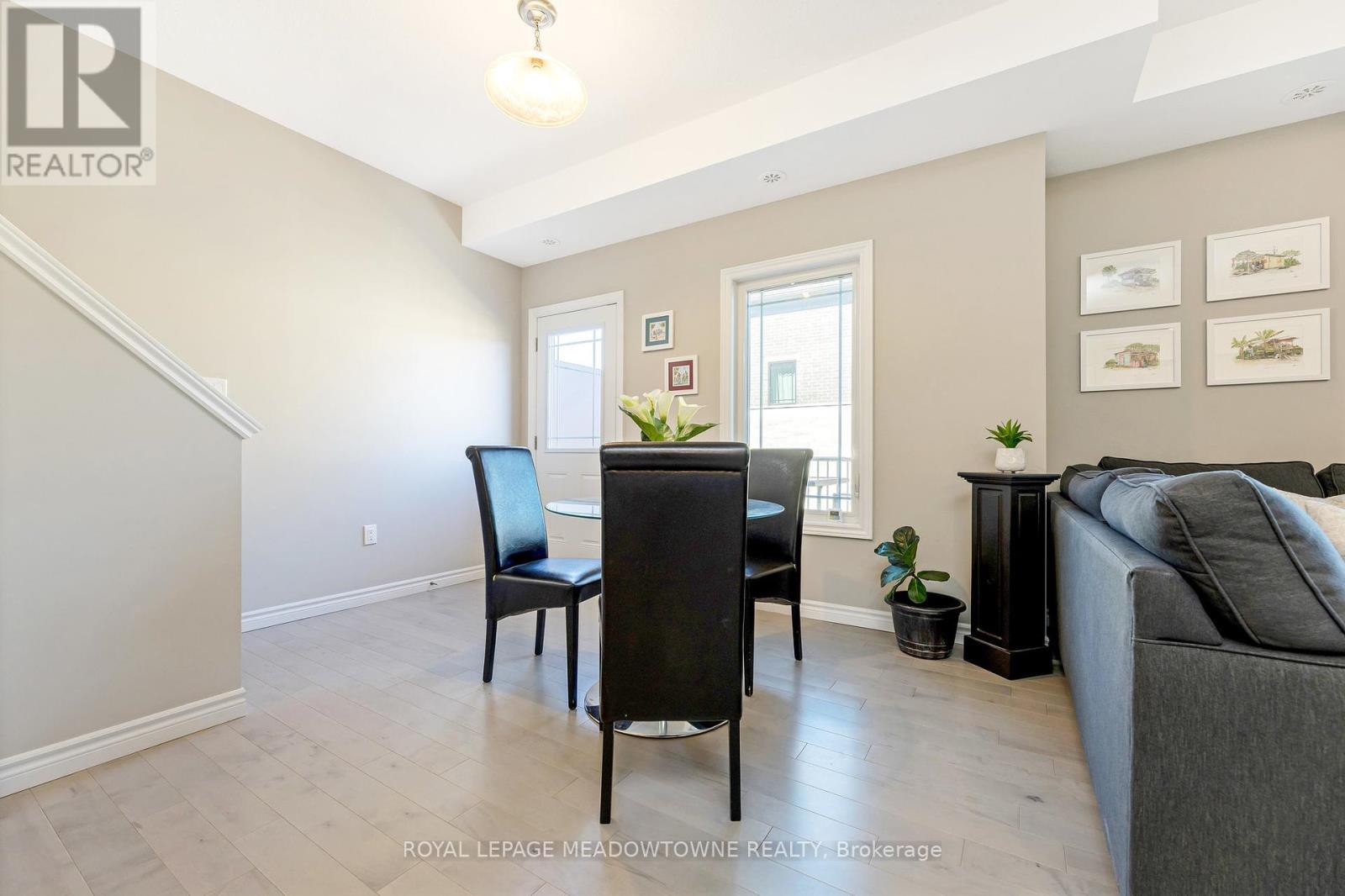 7 - 107 Westra Drive, Guelph, Ontario  N1K 0A5 - Photo 14 - X12156913