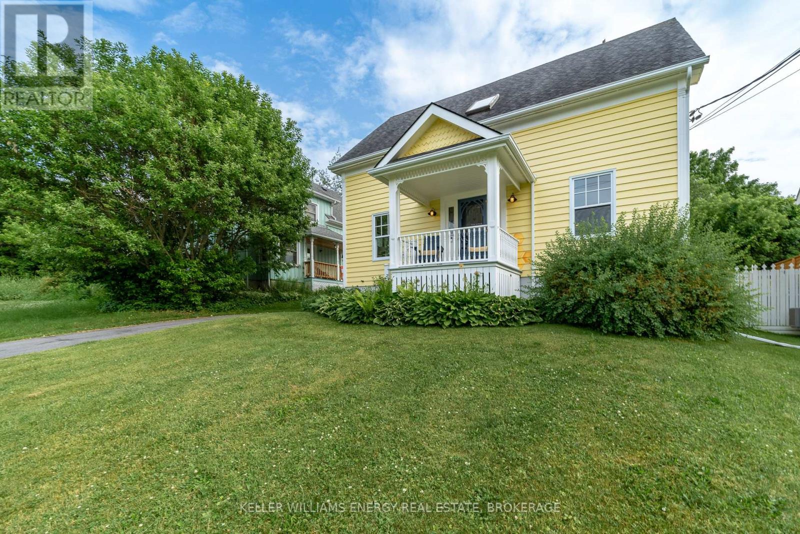 Property at 15 CUMBERLAND STREET image 2
