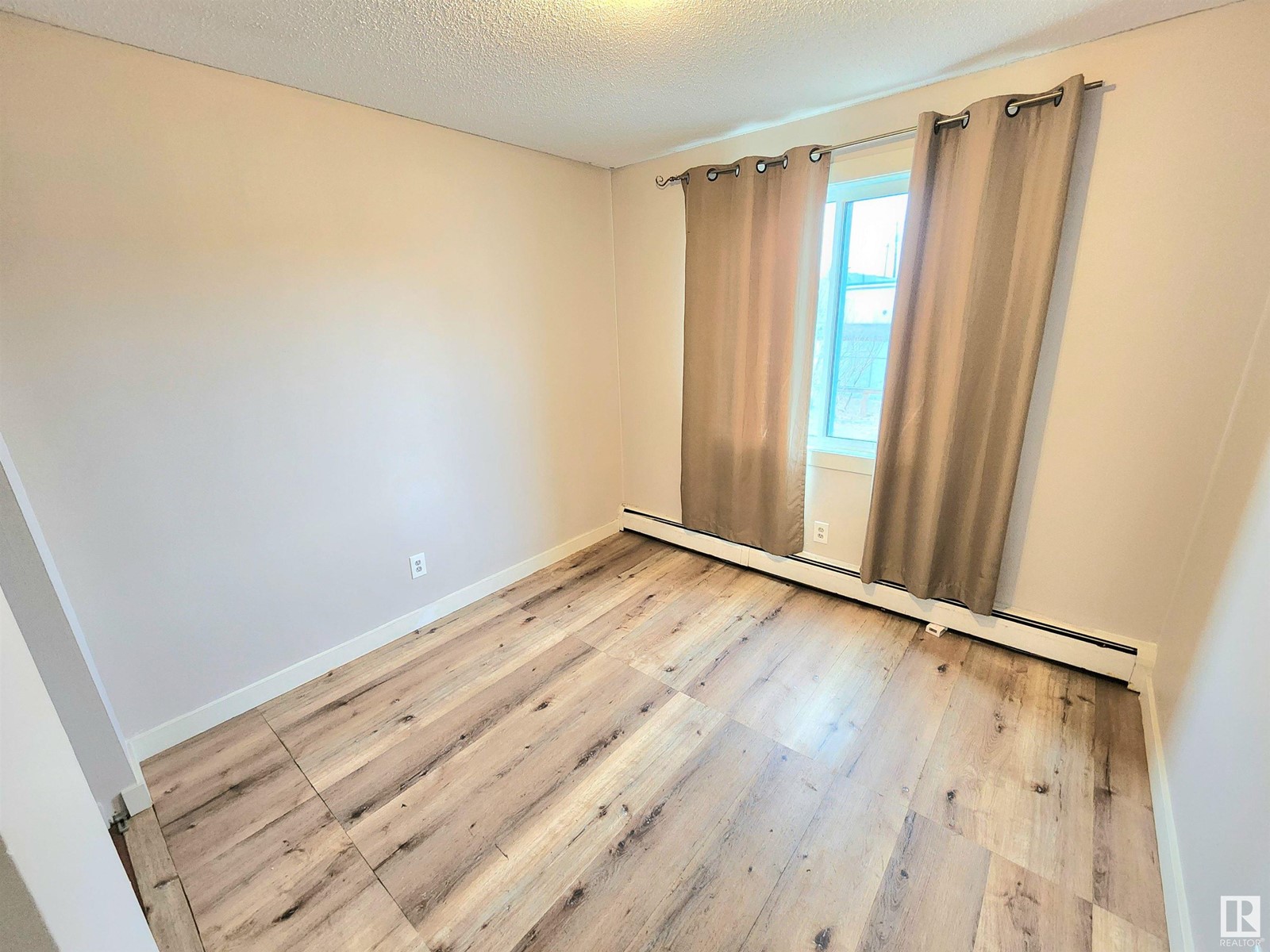 #11 10640 111 St Nw, Edmonton, Alberta  T5H 3E9 - Photo 12 - E4428651