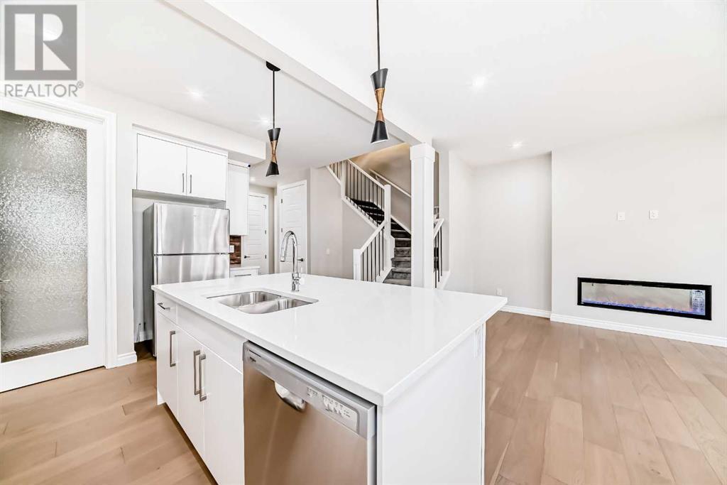 Property at 136 waterford way image 5