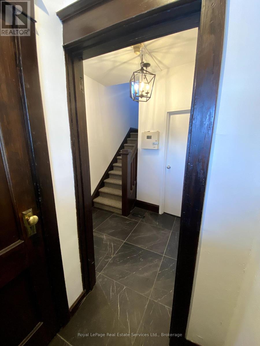 2 - 225 Trafalgar Road, Oakville, Ontario  L6J 3G9 - Photo 21 - W12156930