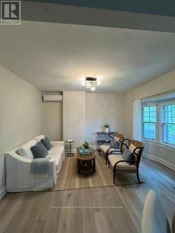 2 - 225 Trafalgar Road, Oakville, Ontario  L6J 3G9 - Photo 8 - W12156930