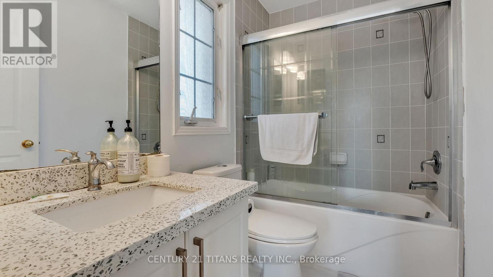 55 Wilkes Crescent, Toronto, Ontario  M1L 0B4 - Photo 12 - E12140294