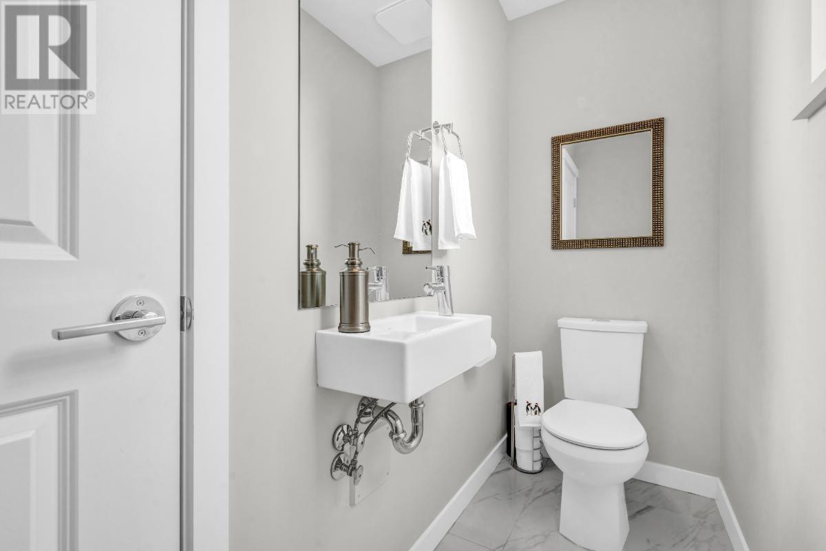 1040 11280 Pazarena Place, Maple Ridge, British Columbia  V2X 4K9 - Photo 5 - R2996491