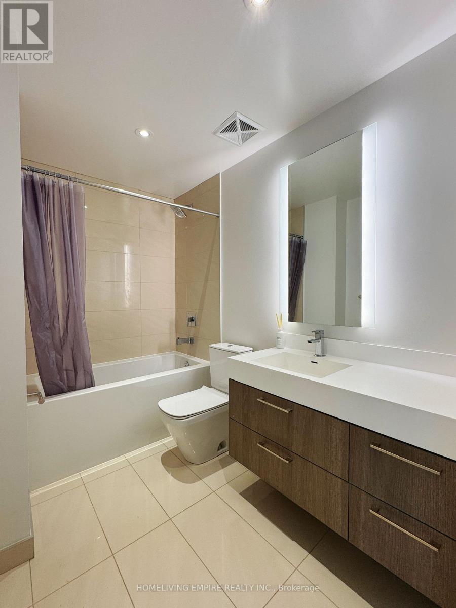 1703 - 1 Yorkville Avenue, Toronto, Ontario  M4W 1L1 - Photo 5 - C12156938