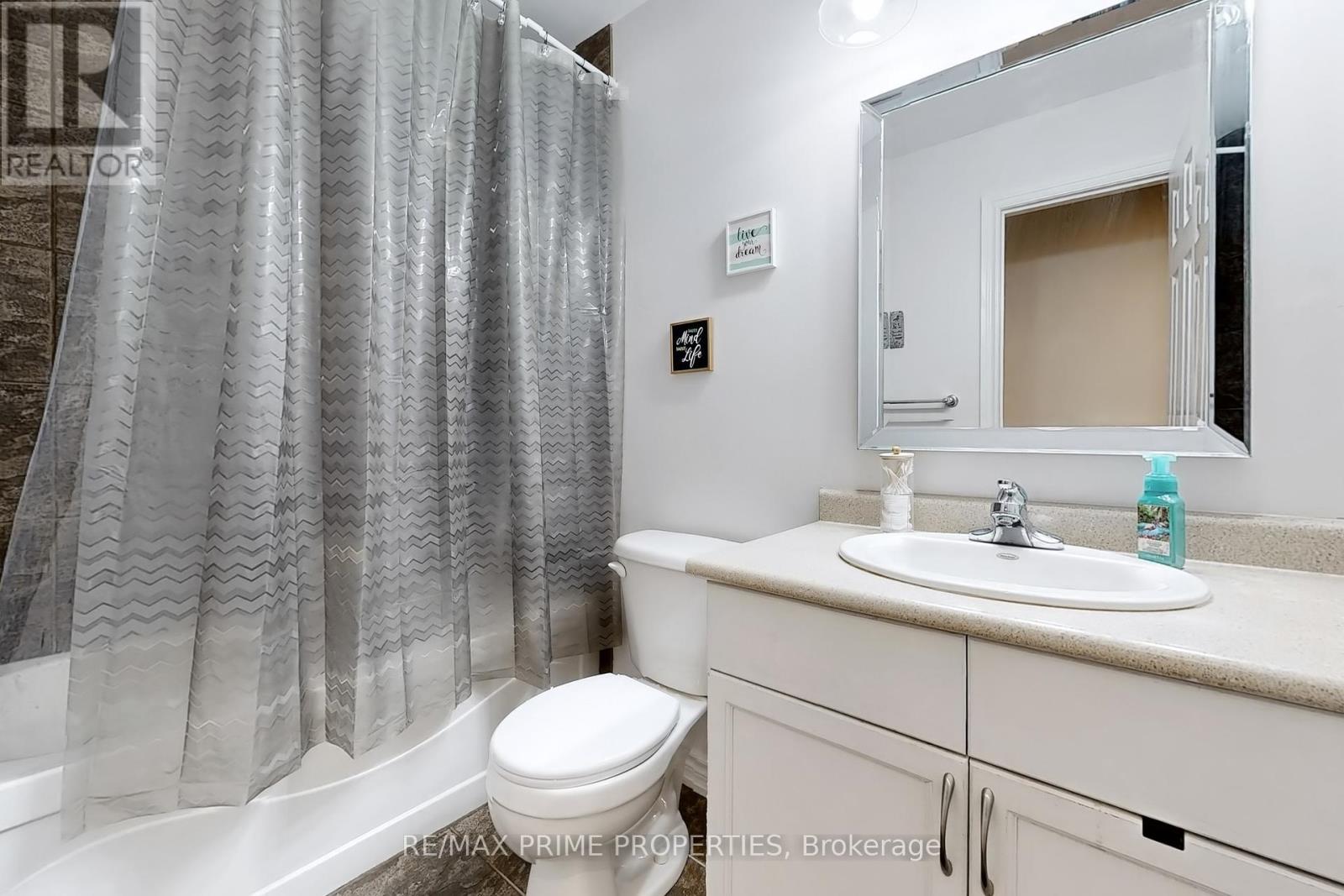 947 Booth Avenue, Innisfil, Ontario  L9S 0A5 - Photo 20 - N12127504
