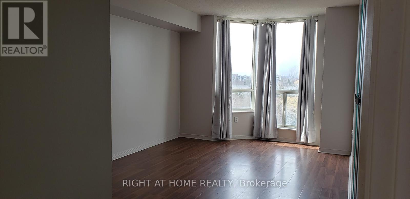 923 - 309 Major Mackenzie Drive E, Richmond Hill, Ontario  L4C 9V5 - Photo 7 - N12156940