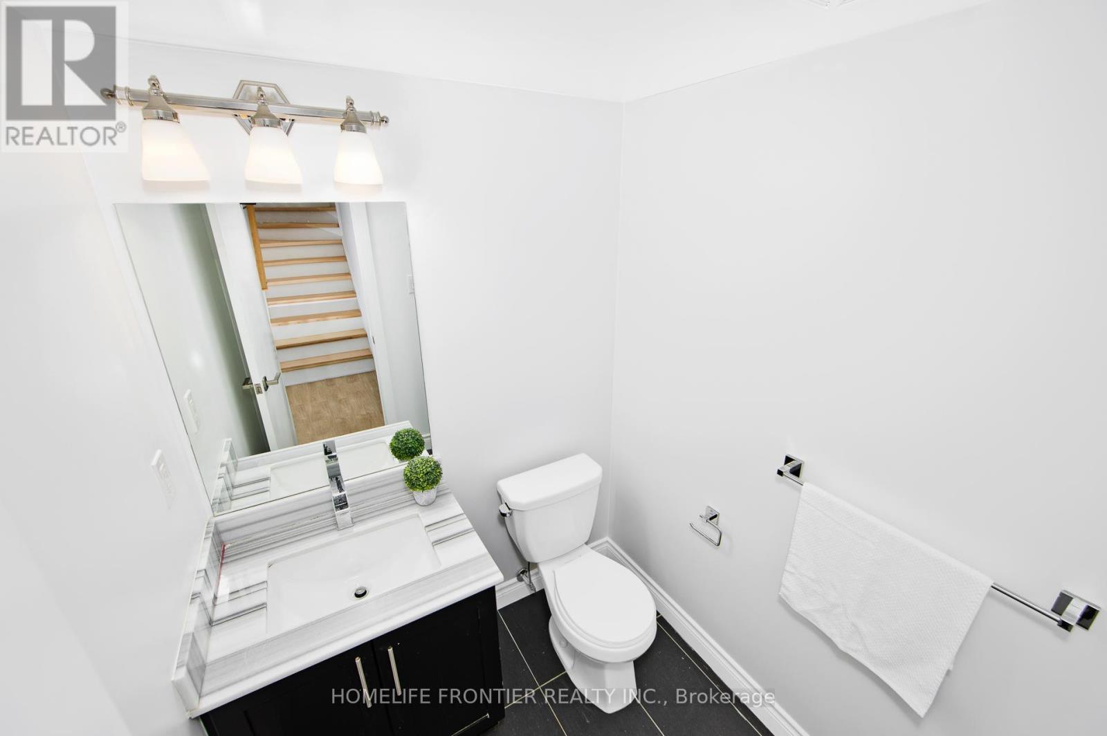7 - 4020 Parkside Village Drive, Mississauga, Ontario  L5B 0K2 - Photo 7 - W12156942