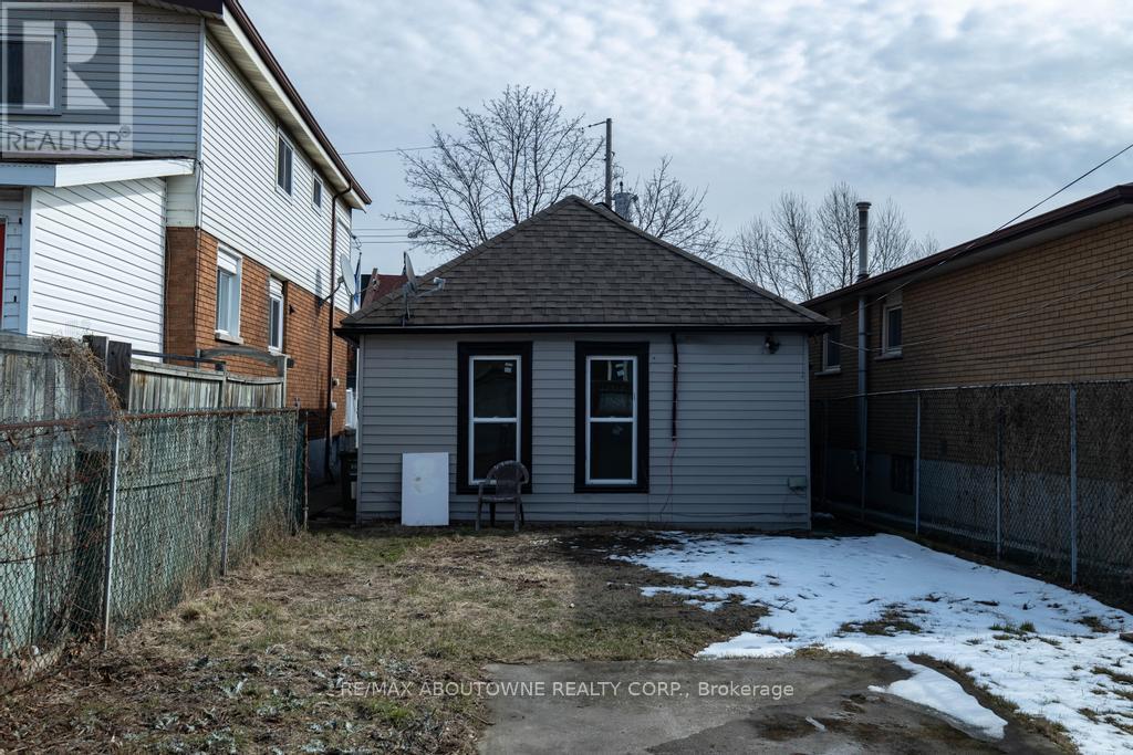 131 West Avenue N, Hamilton, Ontario  L8L 5C4 - Photo 28 - X12156943